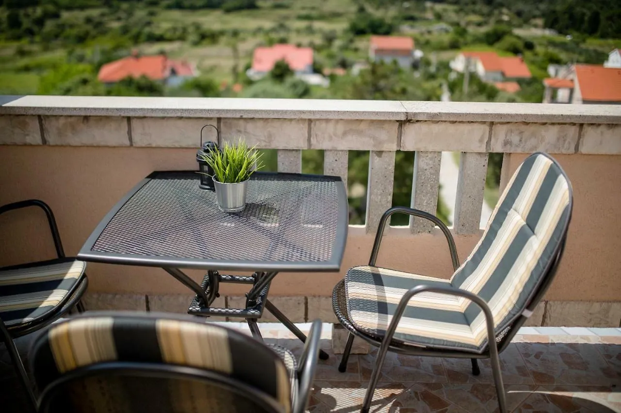 Vila Marija Kampor Apartment